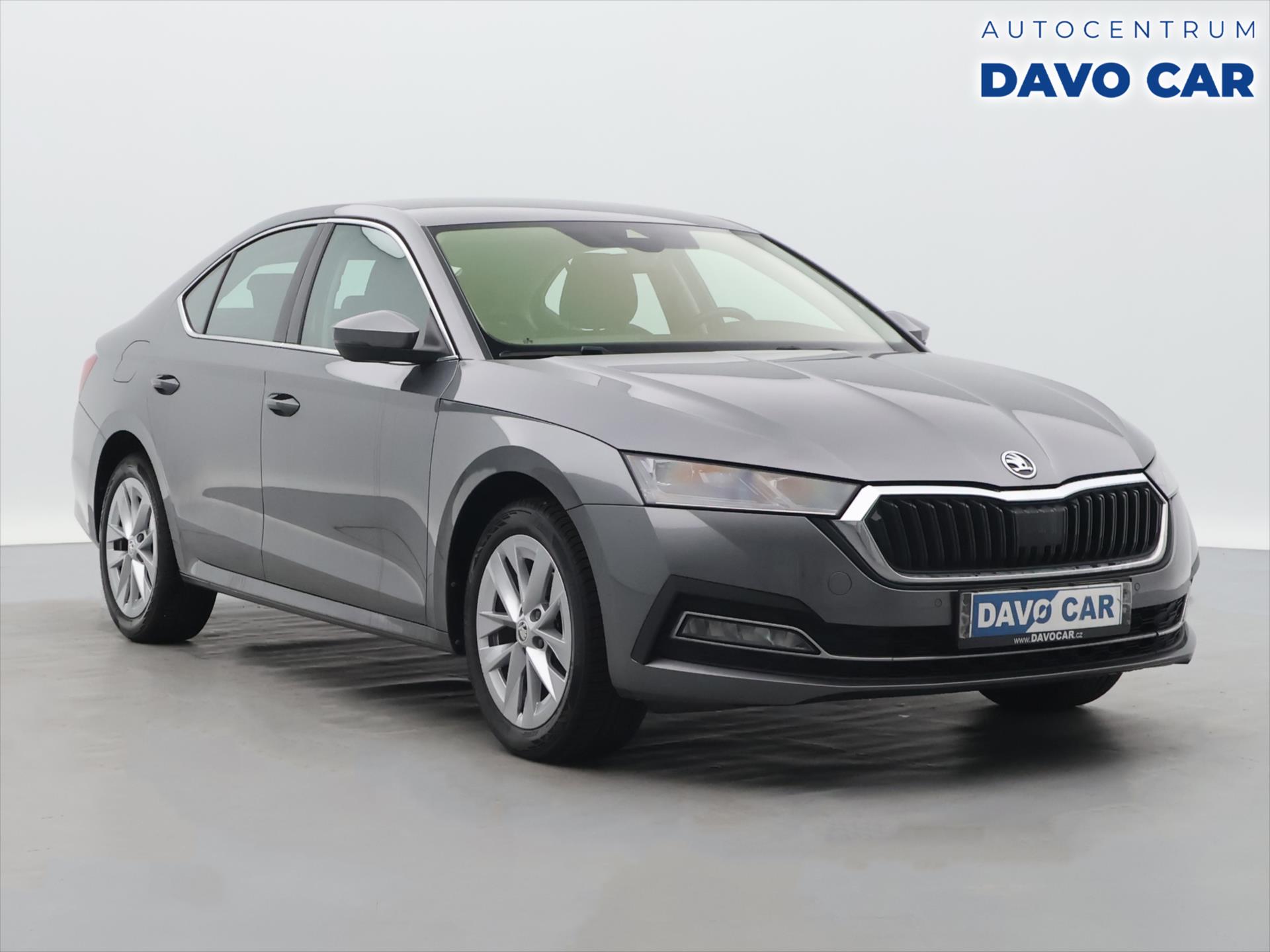 Škoda Octavia 1,5 e-TEC 110 kW Style DSG Mat