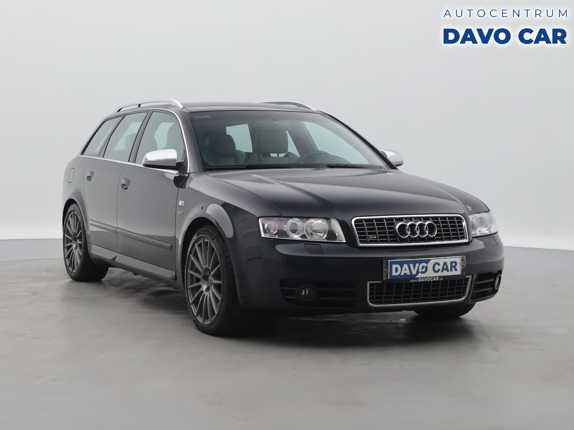 Audi S4 4,2 V8 253kW Quattro Recaro