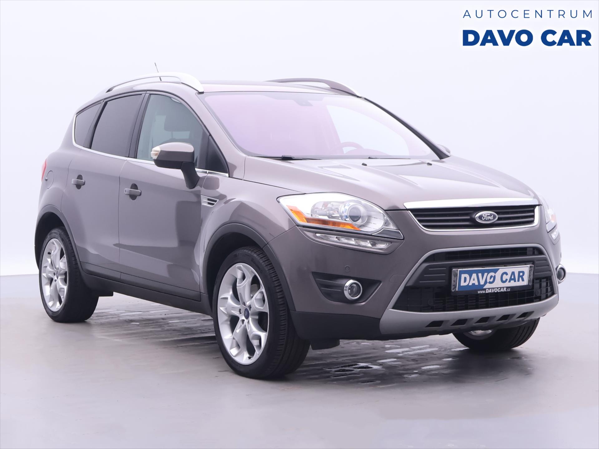 Ford Kuga 2,0 TDCI 103kW AWD Titanium