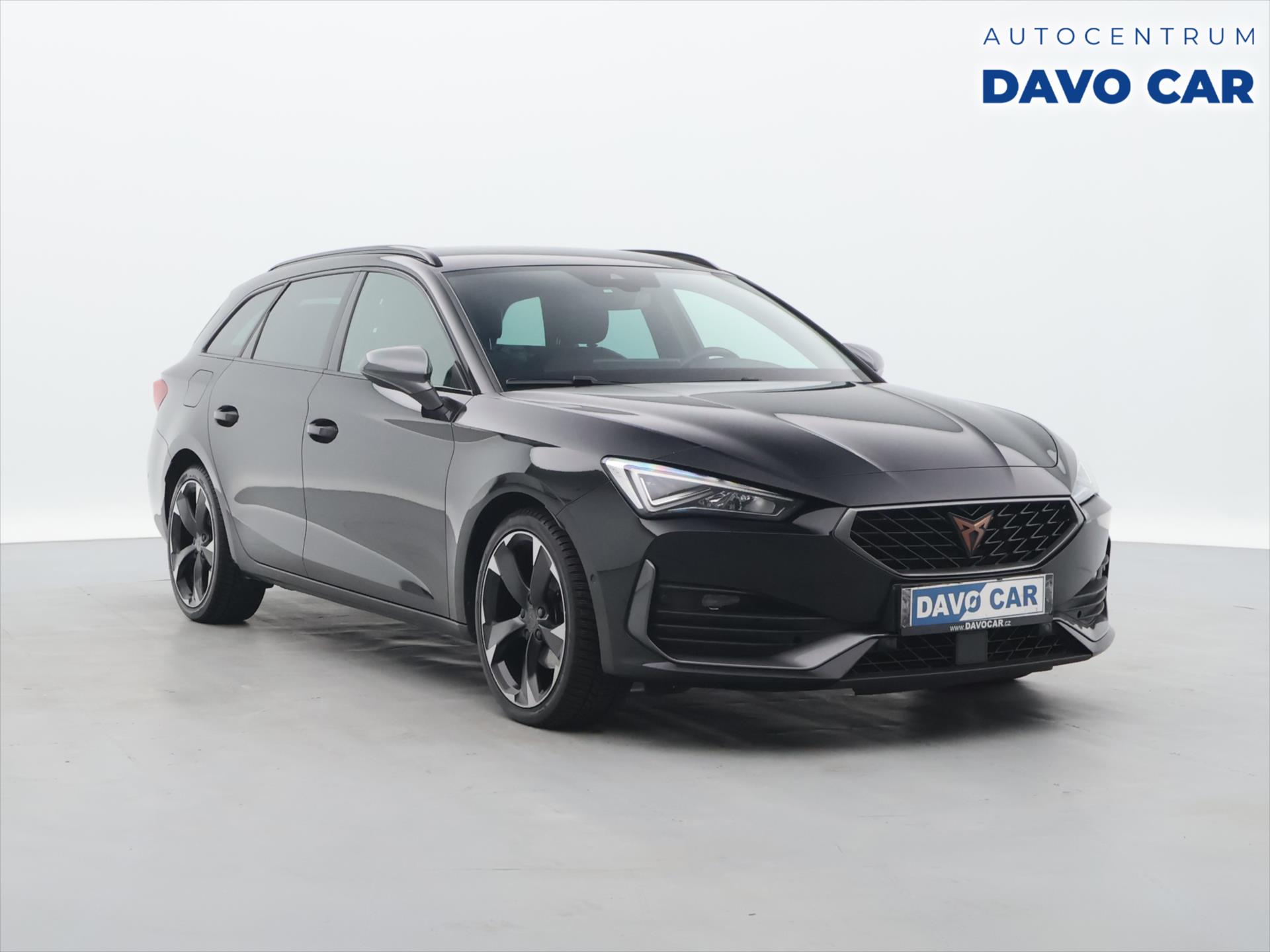 Cupra Leon 1,5 eTSI DSG VZ Line ST CZ