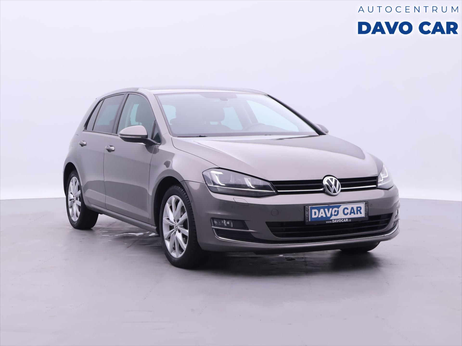 Volkswagen Golf 1,4 TSI 110kW Highline Navi