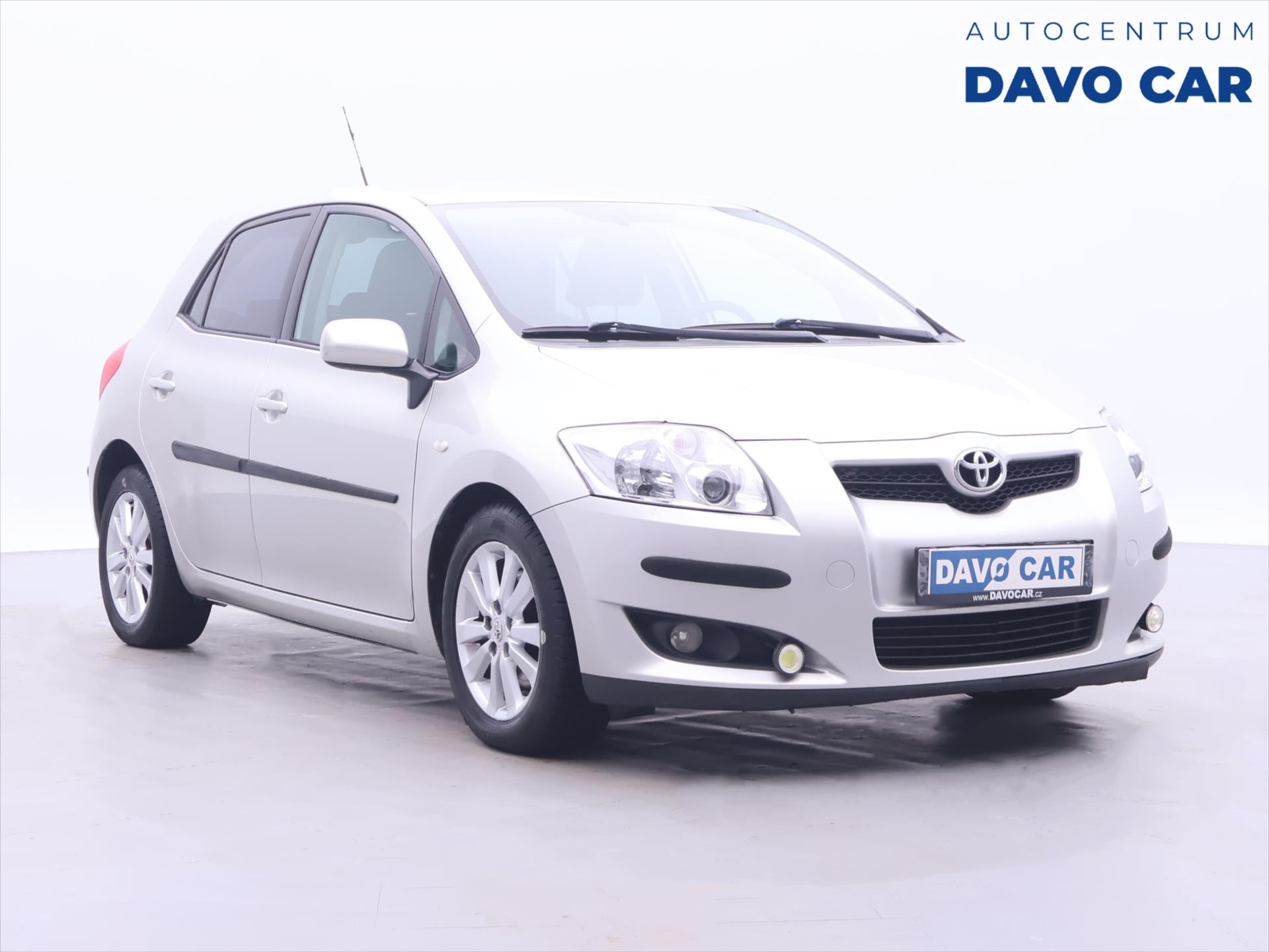 Toyota Auris 2,0 D-4D 93kW Xenon Tažné