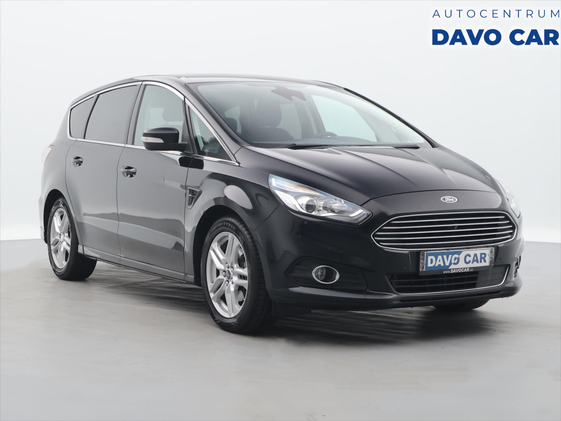 Ford S-MAX 2,0 TDCi Aut. Titanium 7-Míst