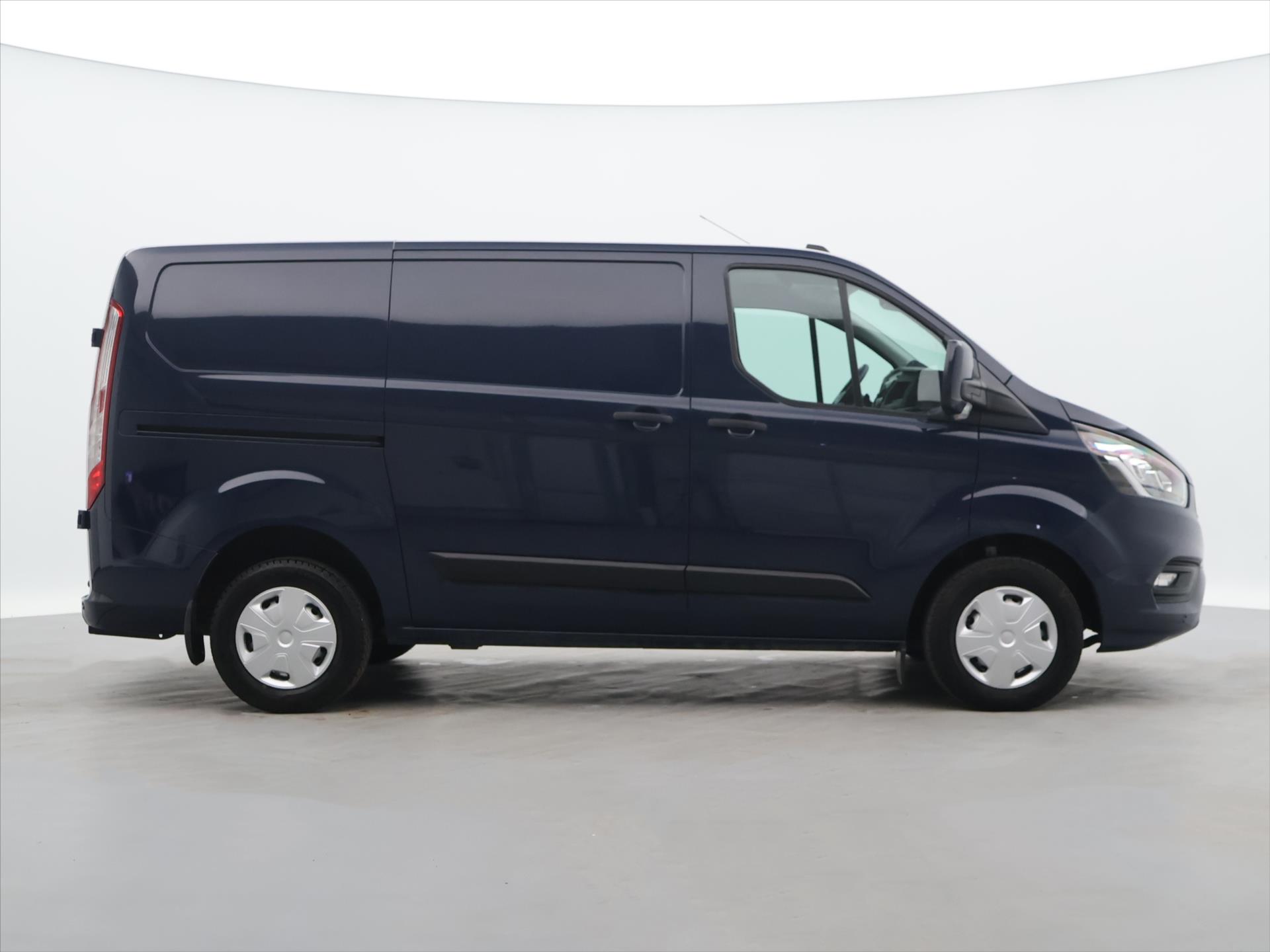 Ford Transit Custom 2,0 TDCi 96 kW Dílna DPH Tažné - foto 8