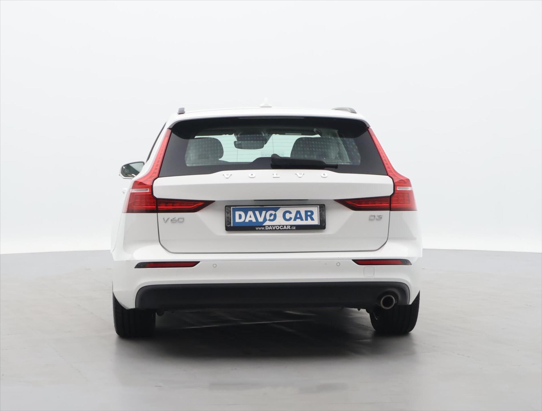 Volvo V60 2,0 D3 110kW Drive-E Momentum