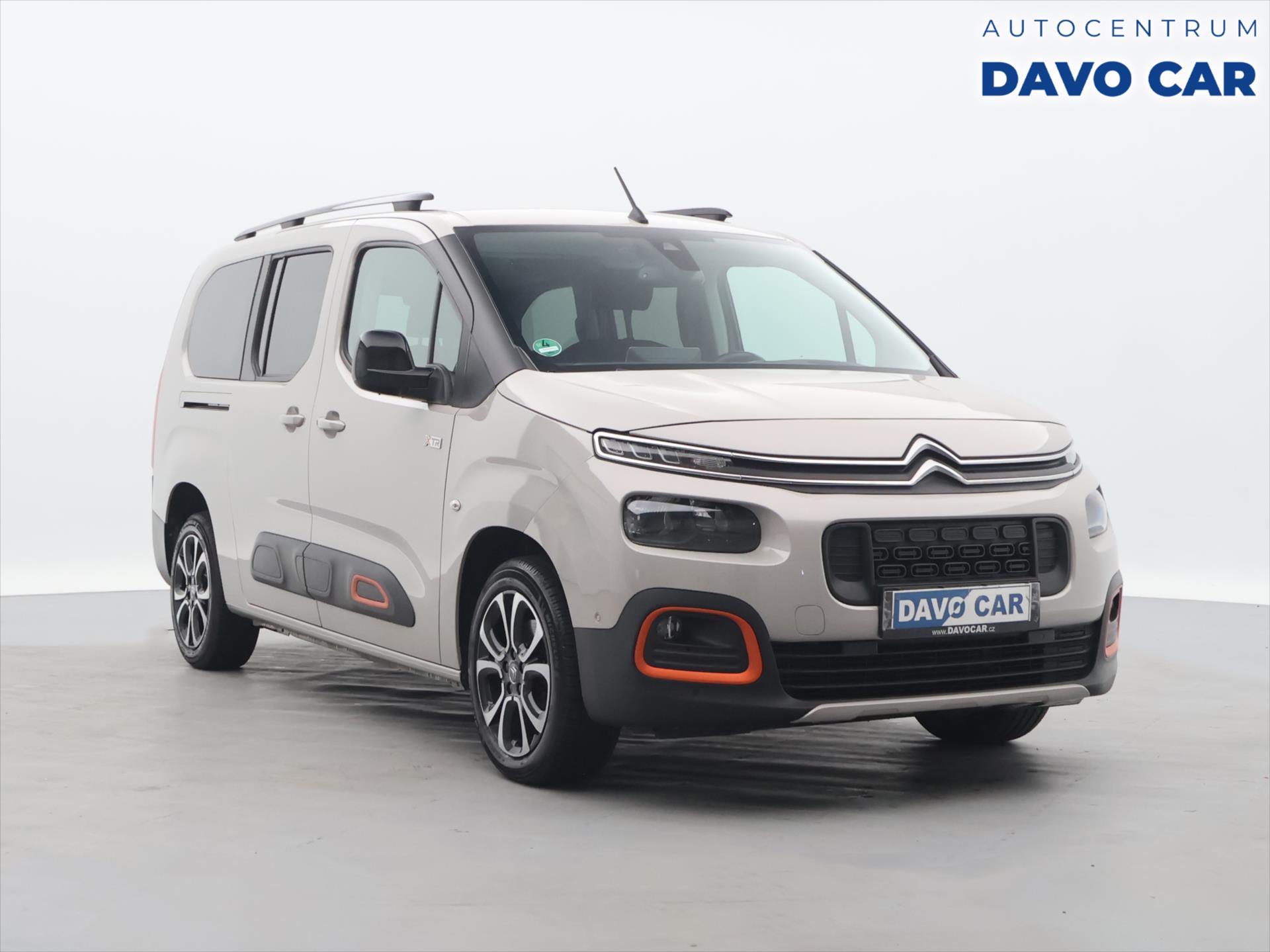 Citroën Berlingo 1,5 BlueHDI 96kW Shine XL CZ
