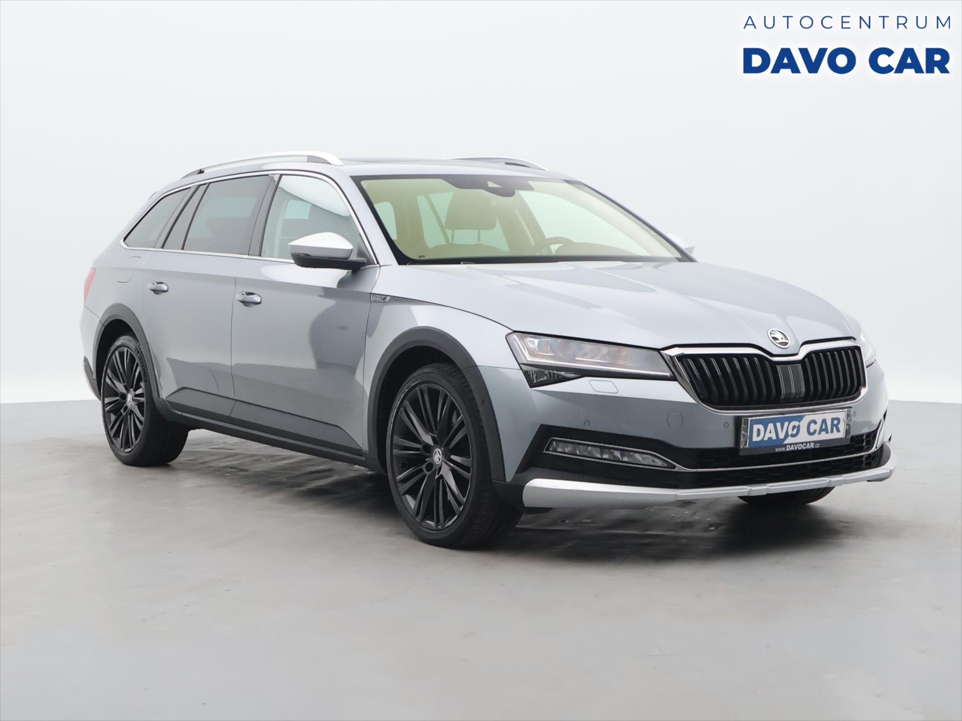 Škoda Superb 2,0 TSI 206kW Scout 4x4 DSG