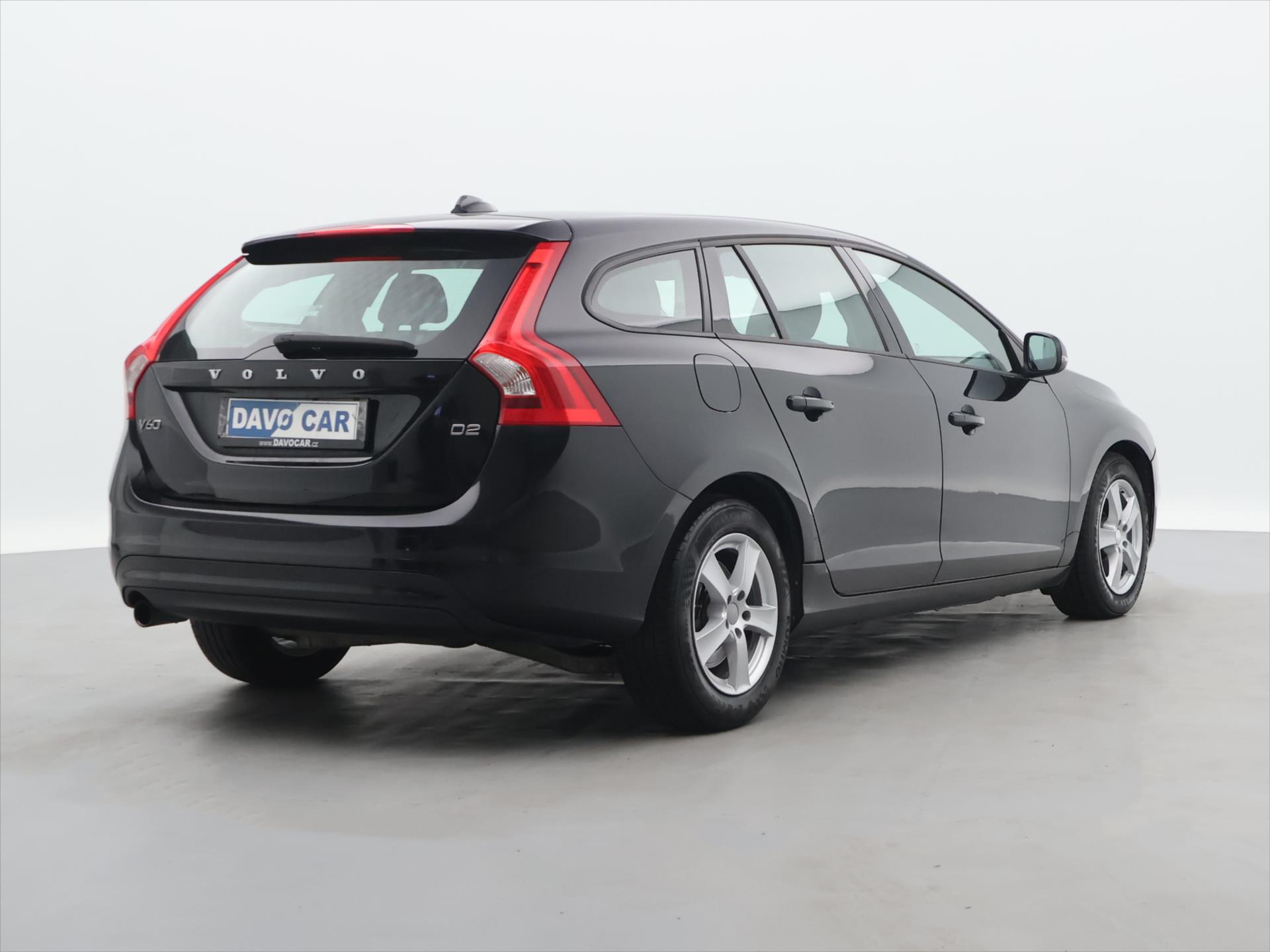 Volvo V60 1,6 D2 84kW Kinetic - foto 7