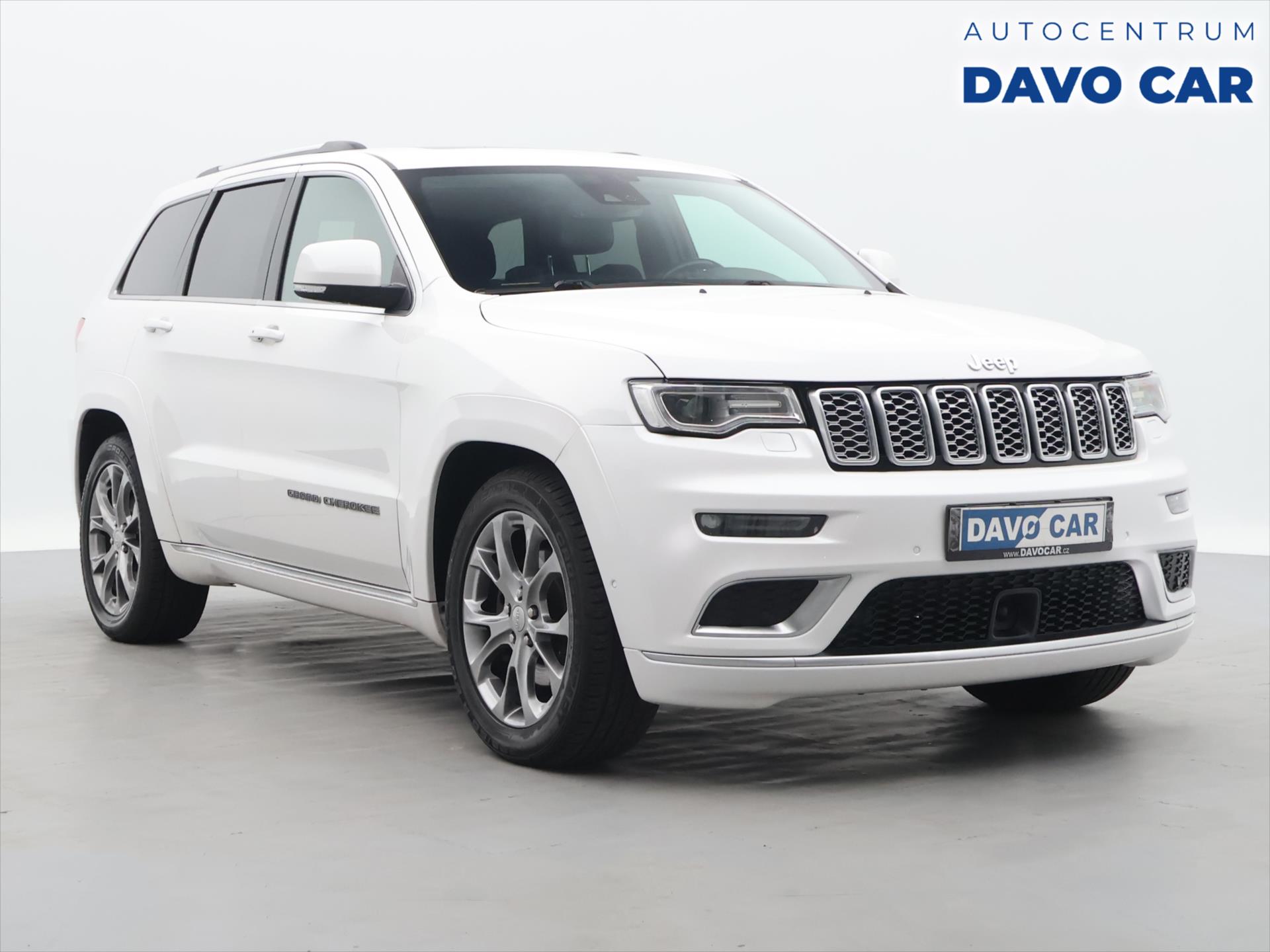 Jeep Grand Cherokee 3,0 V6 184kW Summit 4WD PANO