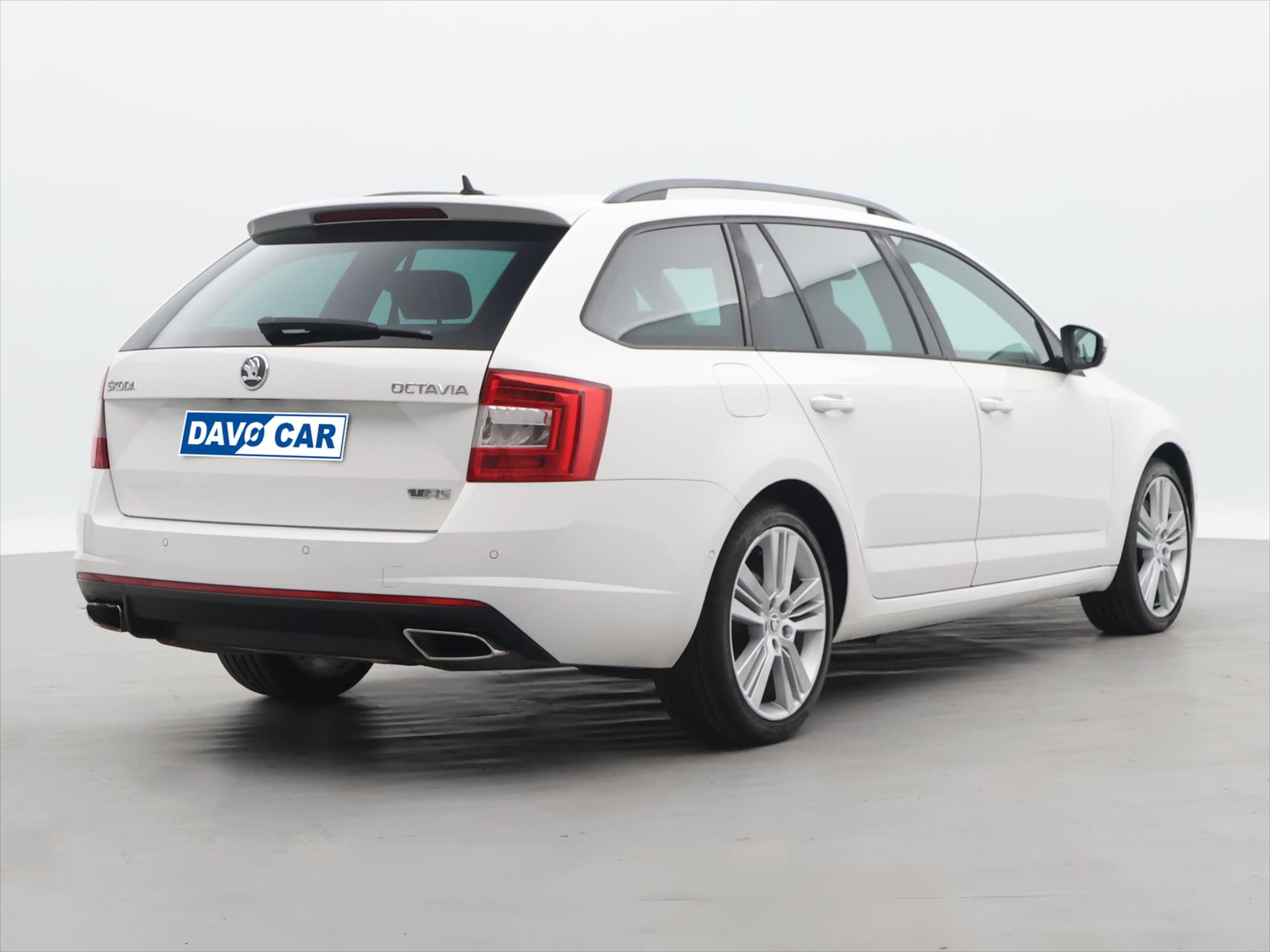 Škoda Octavia RS 2.0 TDI 135kW DSG - foto 7