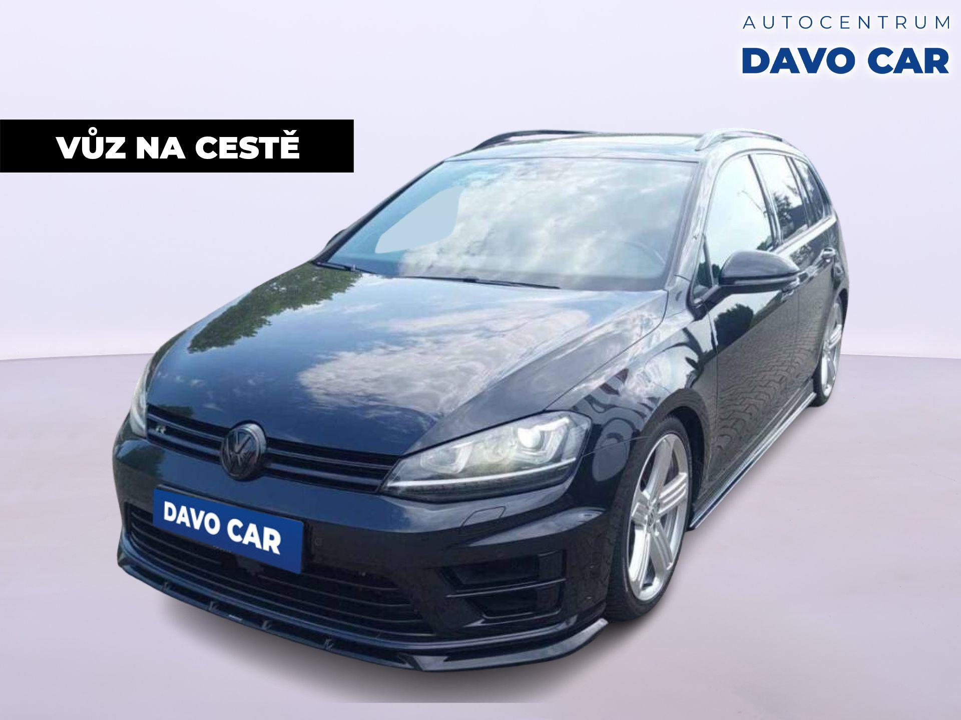 Volkswagen Golf R 2,0 TSI 221 kW 4M DSG Pano