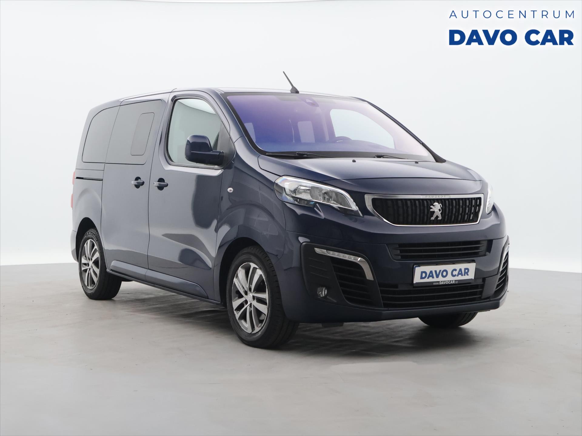 Peugeot Traveller 2,0 HDI 110kW CZ 8-Míst