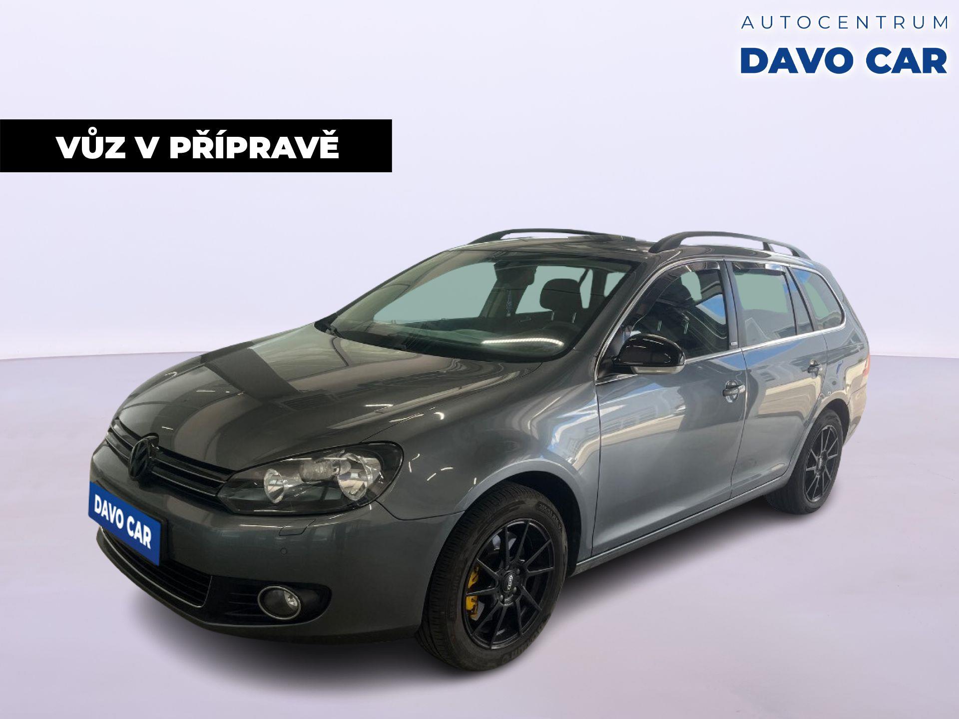 Volkswagen Golf 2,0 TDI 103kW Style Serv.Kniha