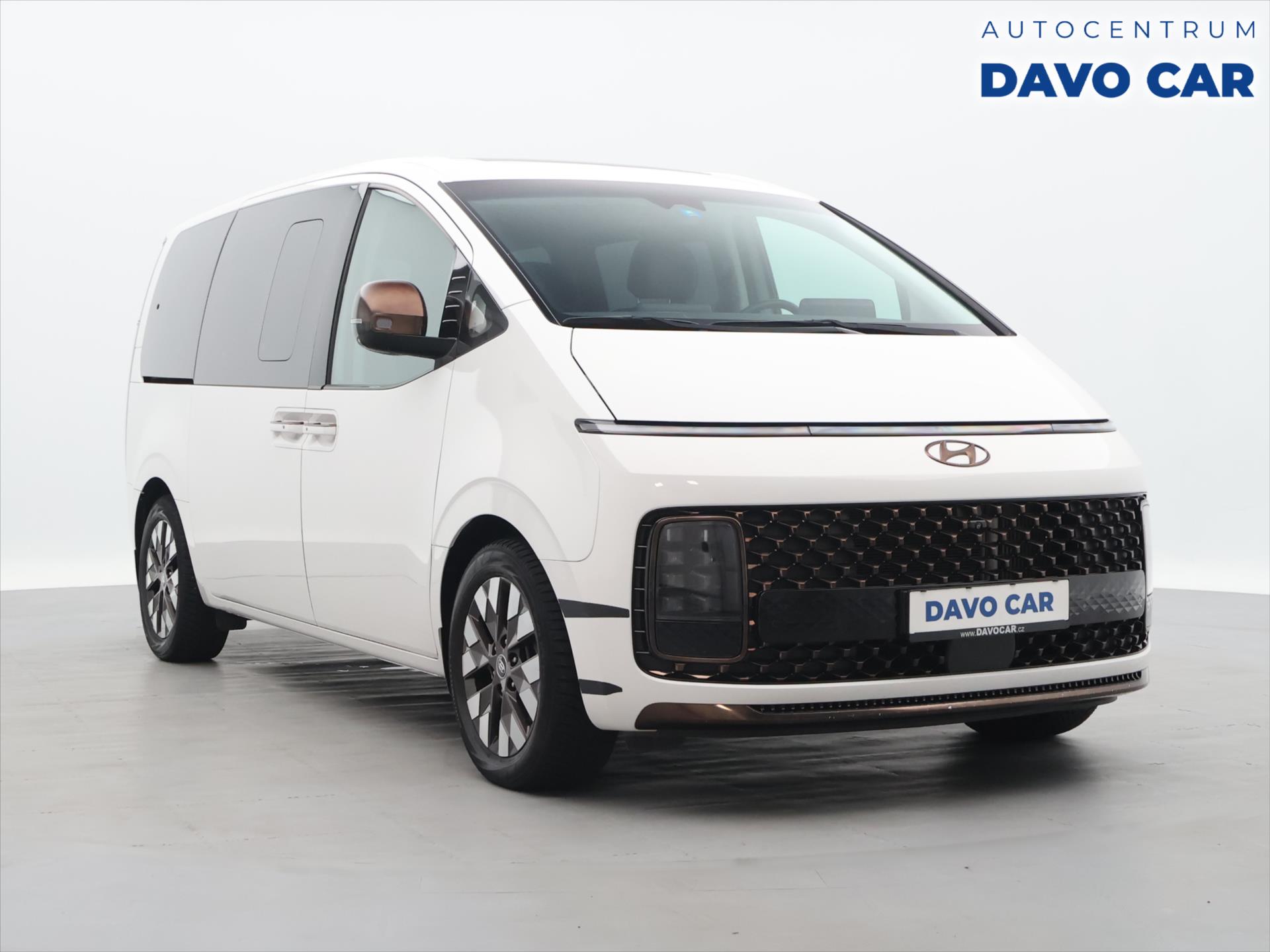 Hyundai Staria 2,2 CRDi 130kW Luxury 4x4 AUT