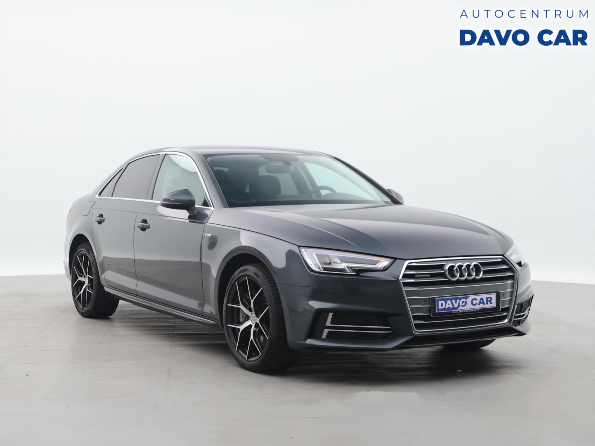 Audi A4 2,0 TFSI 185kW Quattro S-LINE