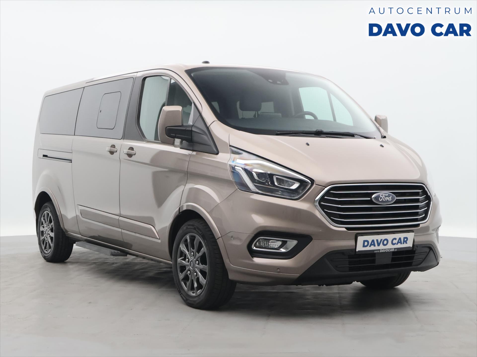Ford Tourneo Custom 2,0 TDCi 136kW Titanium L2 Aut