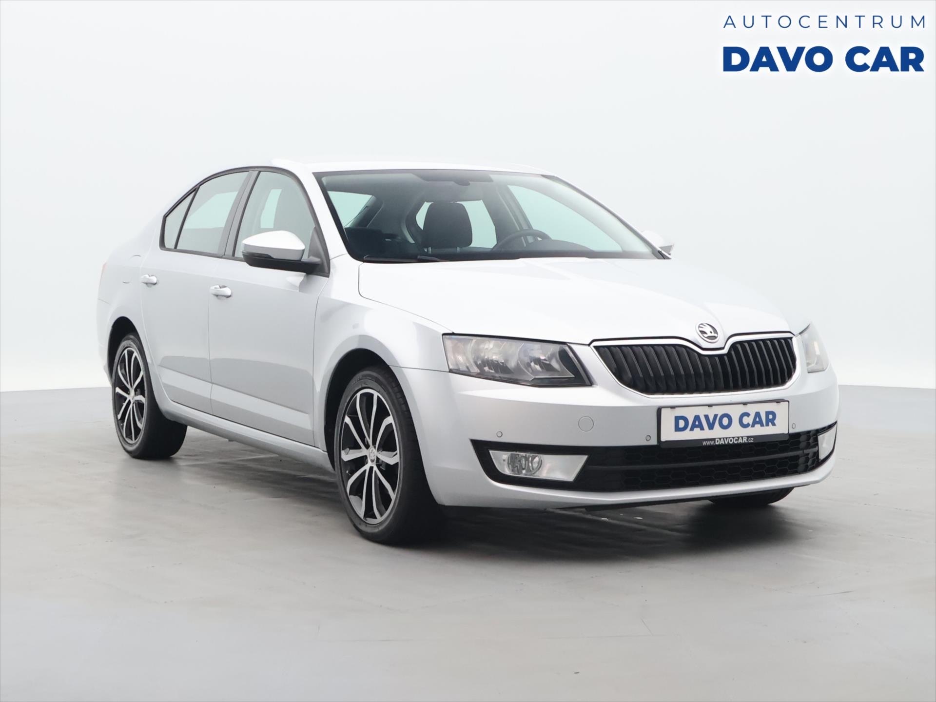 Škoda Octavia 1,6 TDI 77 kW Elegance Aut.kli