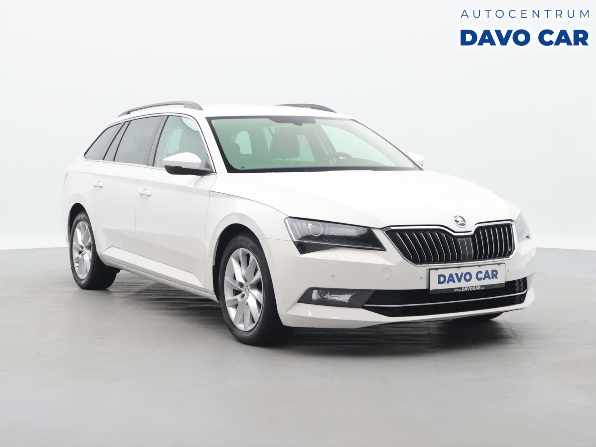 Škoda Superb 2,0 TDI 140kW DSG 4x4 CZ