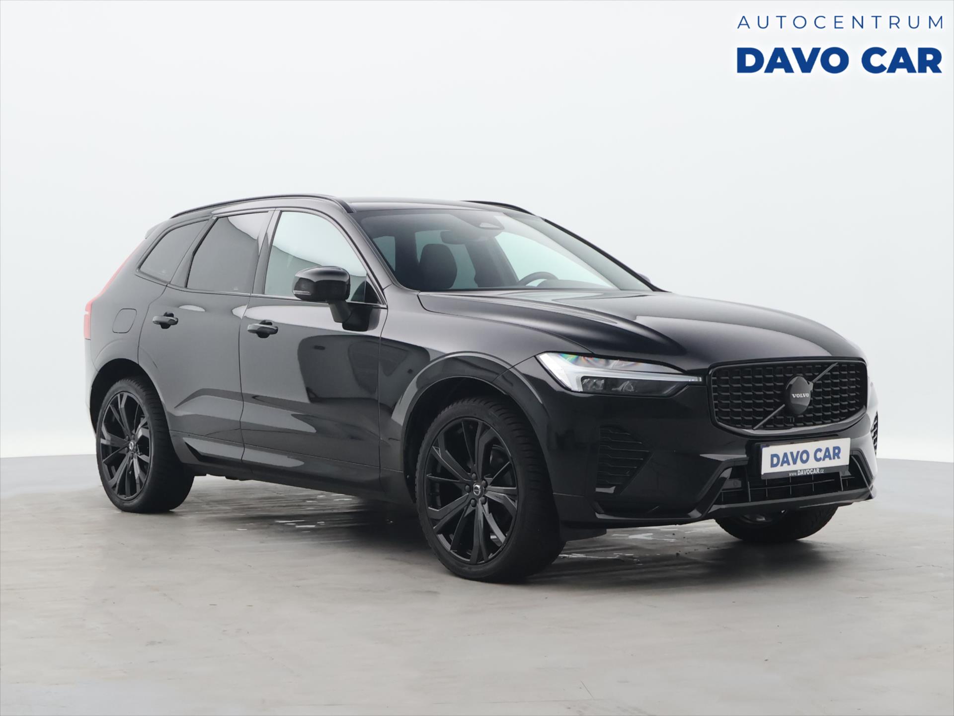 Volvo XC60 2,0 B5 AWD Plus Black Ed. AT