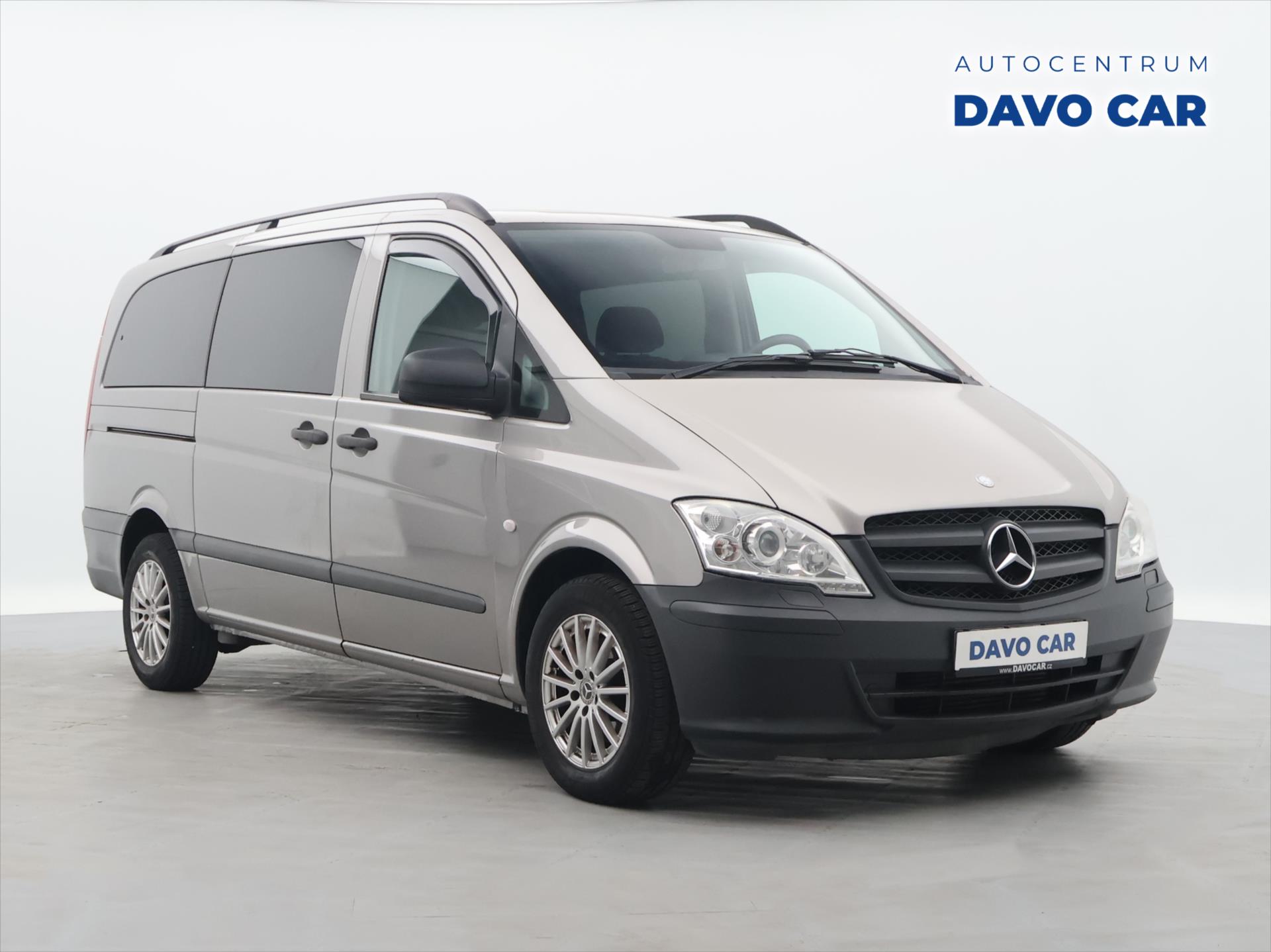 Mercedes-Benz Vito 3,0 165 kW, 6 míst, Automat