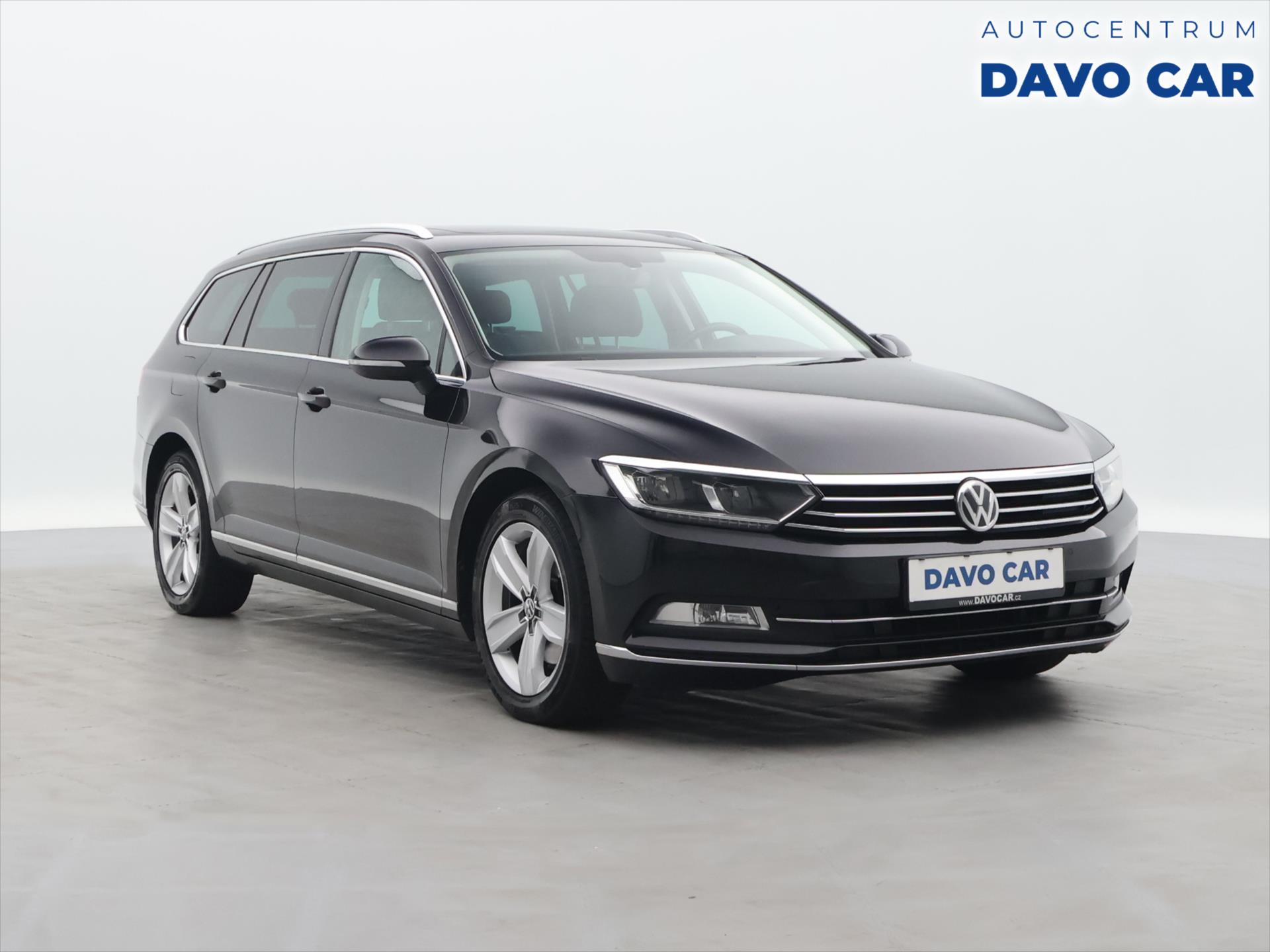 Volkswagen Passat 1,6 TDI Highline Tažné Panoram