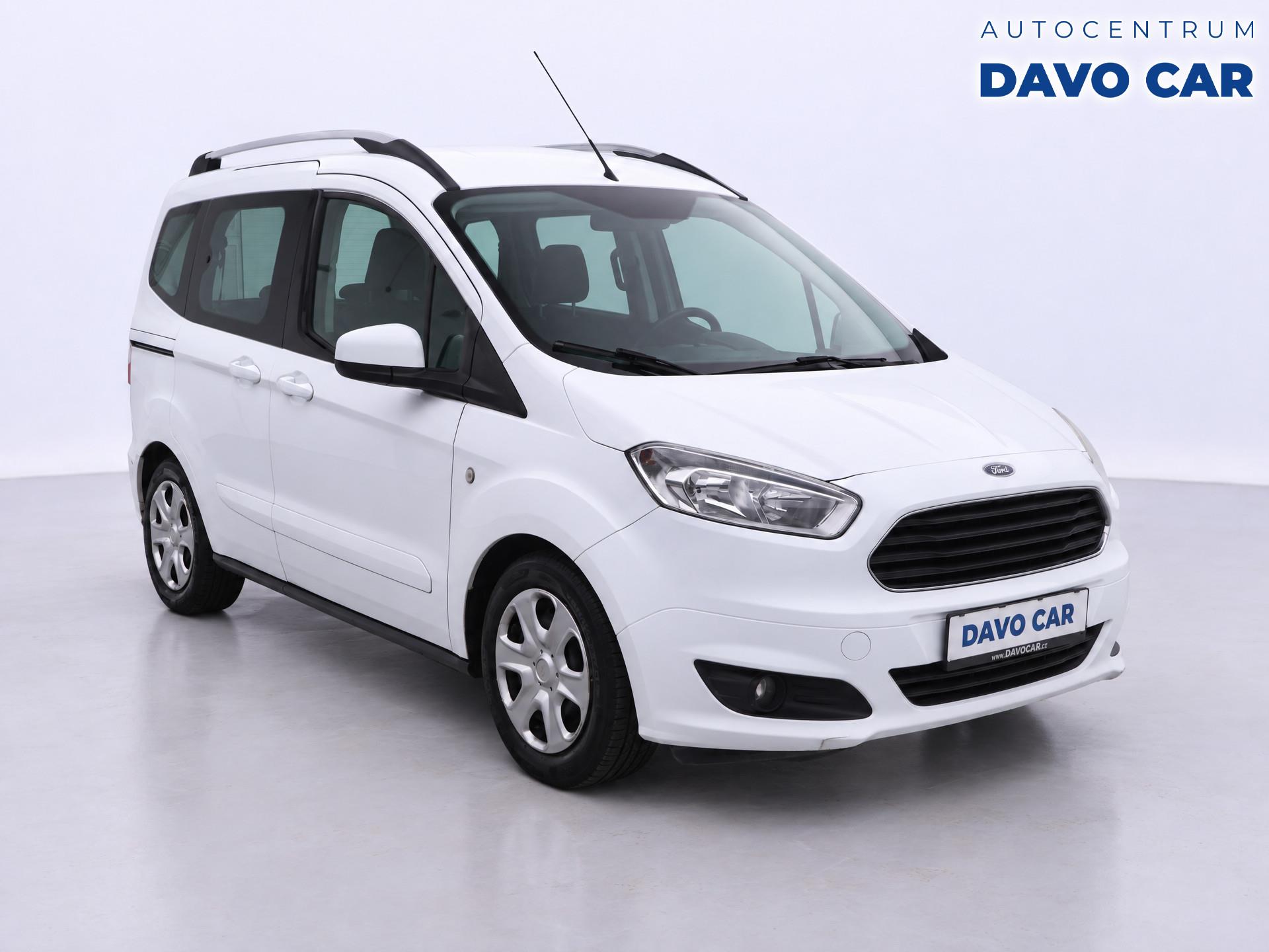 Ford Tourneo Connect 1,5 TDCi 71kW Titanium CZ