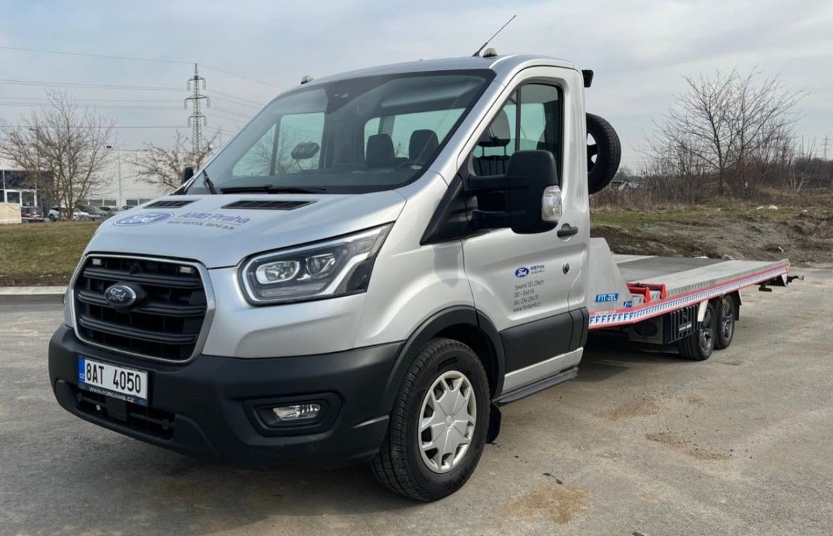 Ford Transit 2.0D,125KW,CZ,1.MAJ,DPH,SERVI