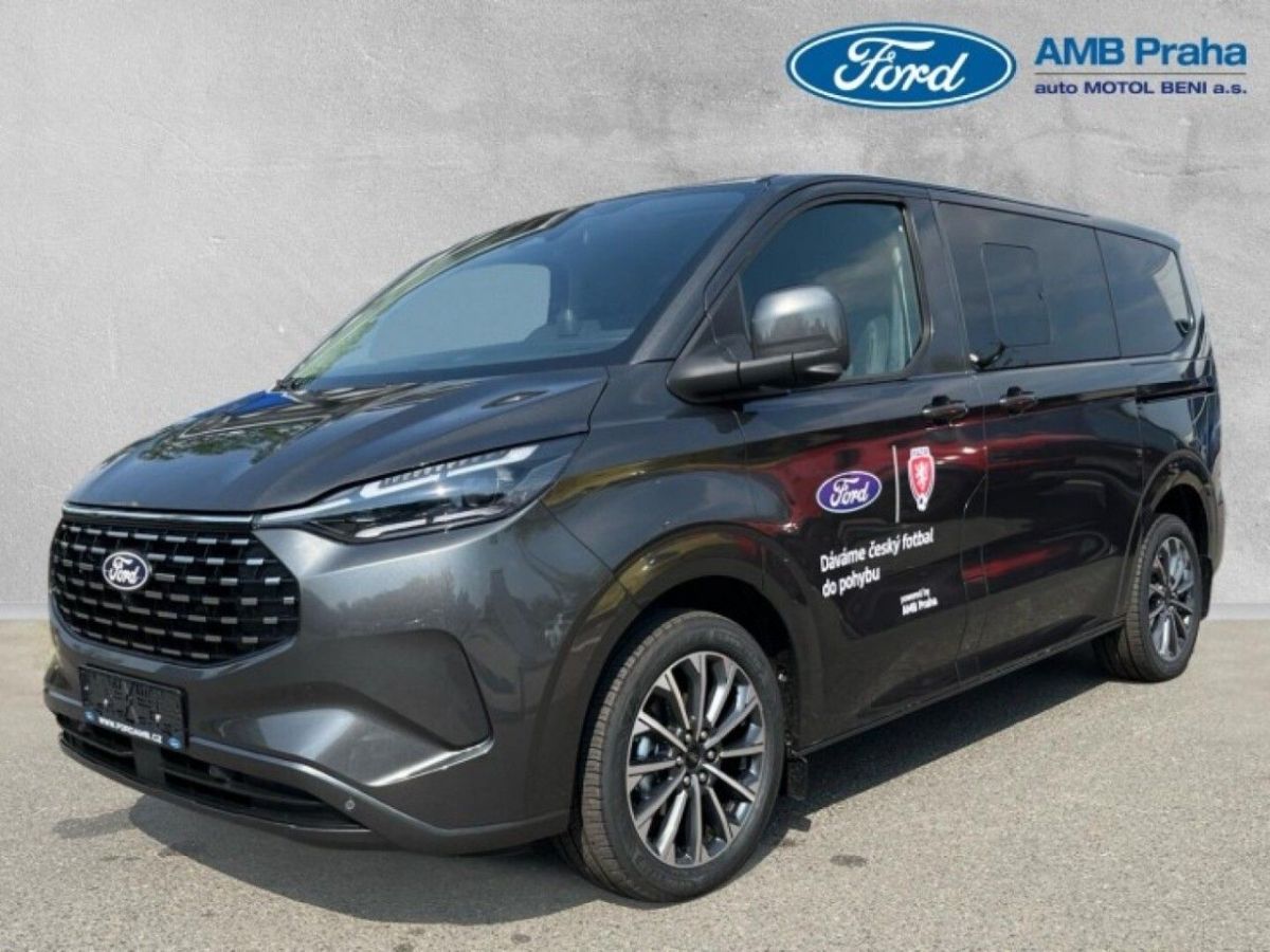 Ford Tourneo Custom 2.5PHEV,171KW, CZ, DPH,1. MAJ
