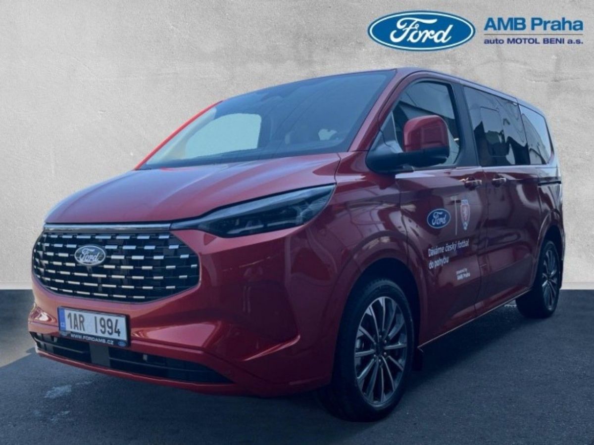 Ford Tourneo Custom 2.5PHEV,171KW, CZ, DPH,1. MAJ