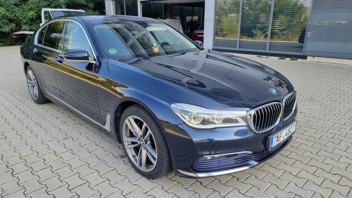 BMW Řada 7 730xDrive