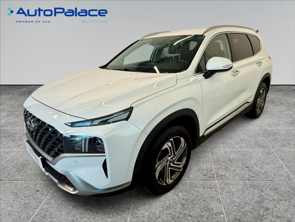 Hyundai Santa Fe 2,2 CRDI STYLE 4X4 1.MAJITEL