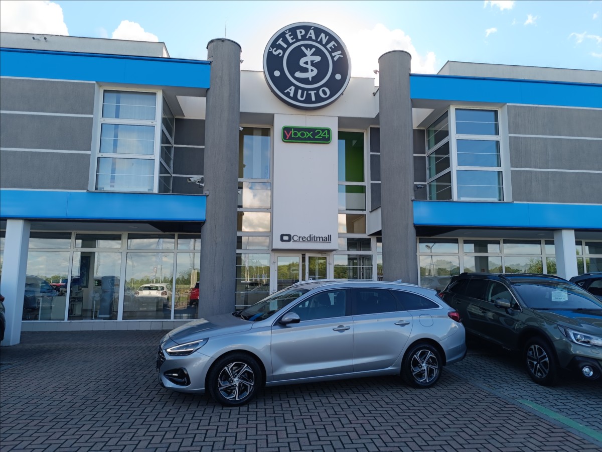 Hyundai i30 1,0 T-GDi, DCT Smart Rezervac