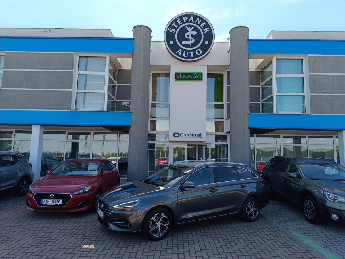 Hyundai i30 1,0 T-GDi, DCT Smart Rezervace