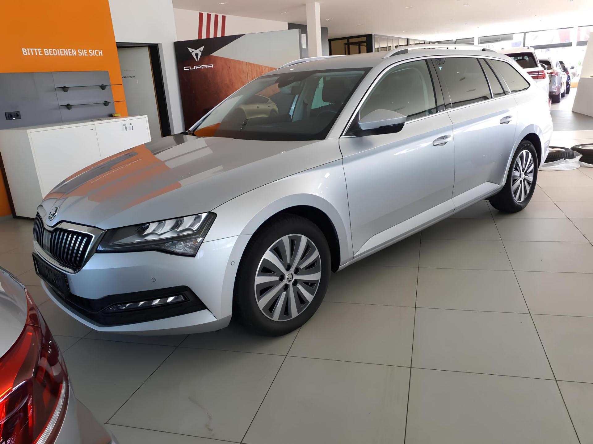 Škoda Superb 2.0TDI DSG 147kW Websto DPH