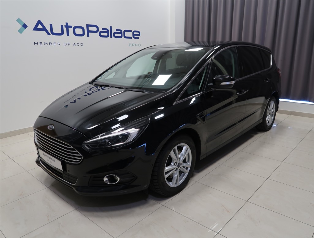 Ford S-MAX 2,0 EcoBlue NAVI KAMERA VÝHŘEV