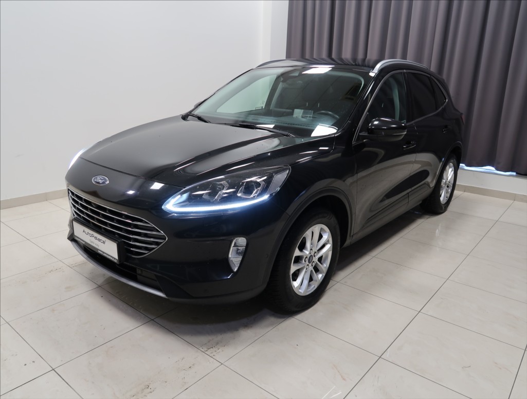 Ford Kuga 2,0 TDCI AUT 4x4 ČR 1 MAJITEL