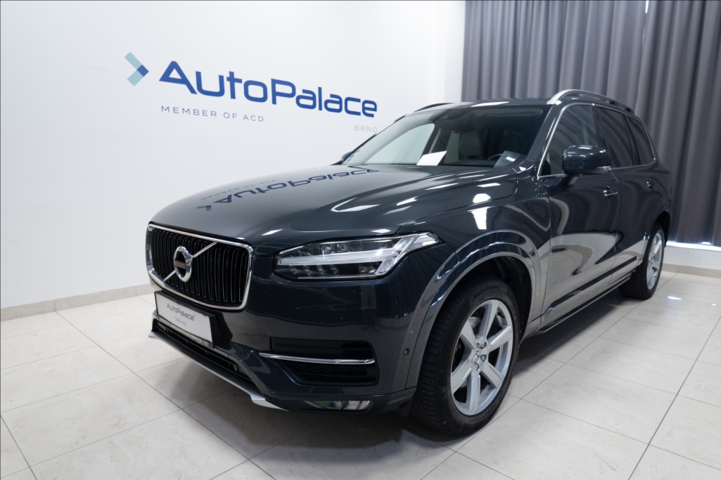 Volvo XC90 2,0 D5 AWD 1. MAJITEL ČR TAŽNÉ