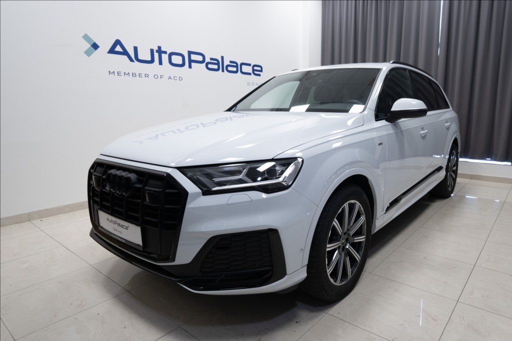 Audi Q7 3,0 TDI QUATTRO S-LINE ČR