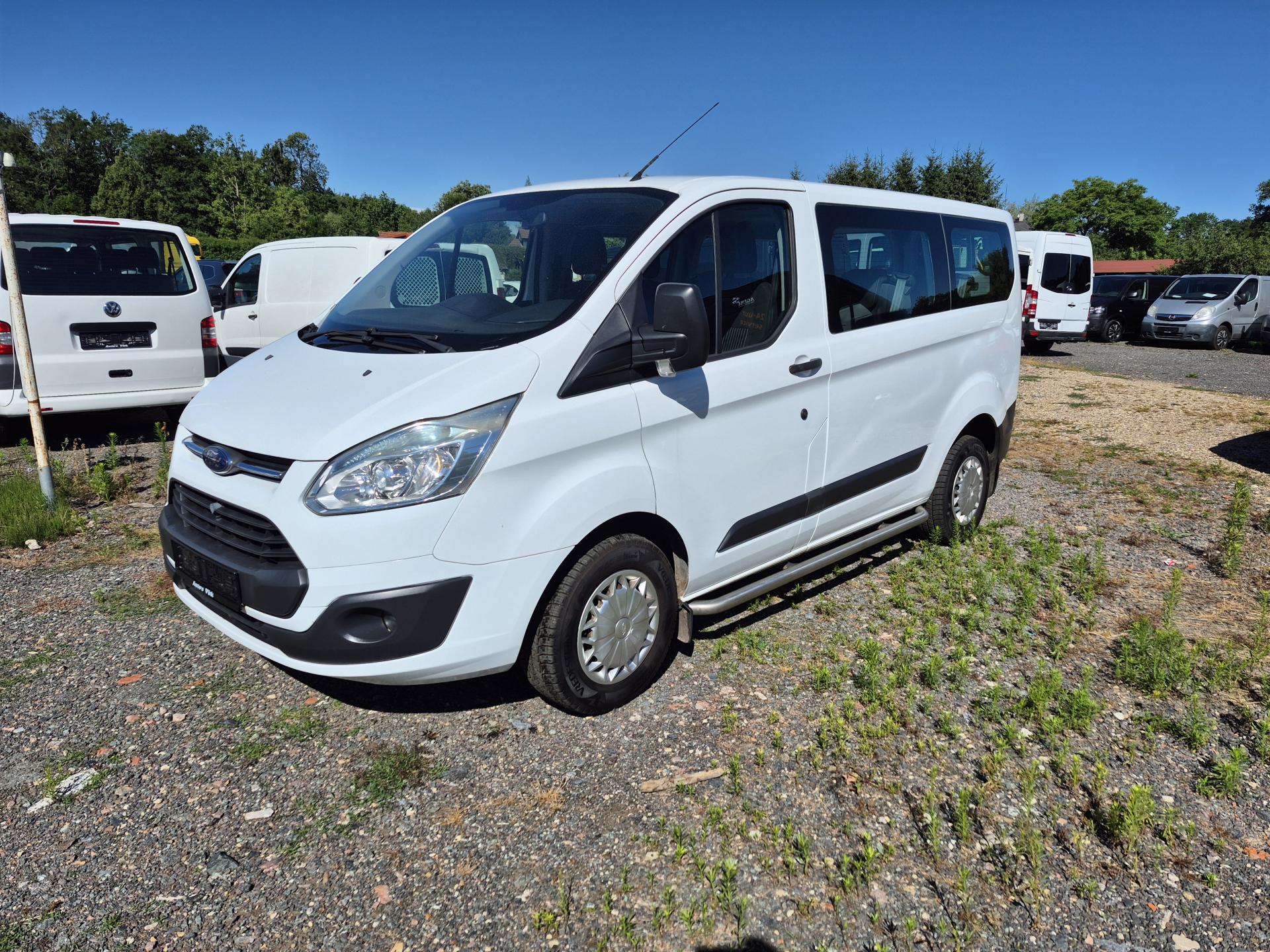 Ford Transit Custom 2.2Tdci 9 míst klima