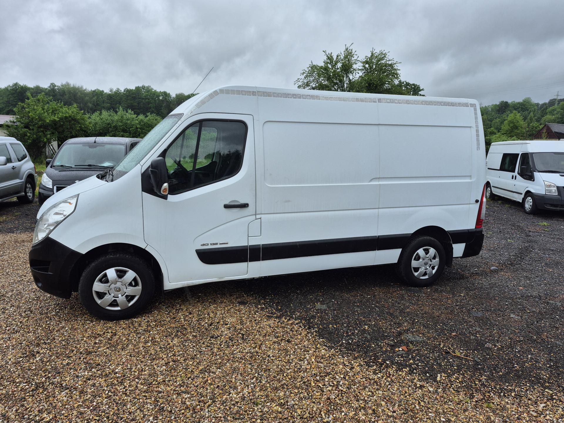 Renault Master 2.3Dci 135 L2H2