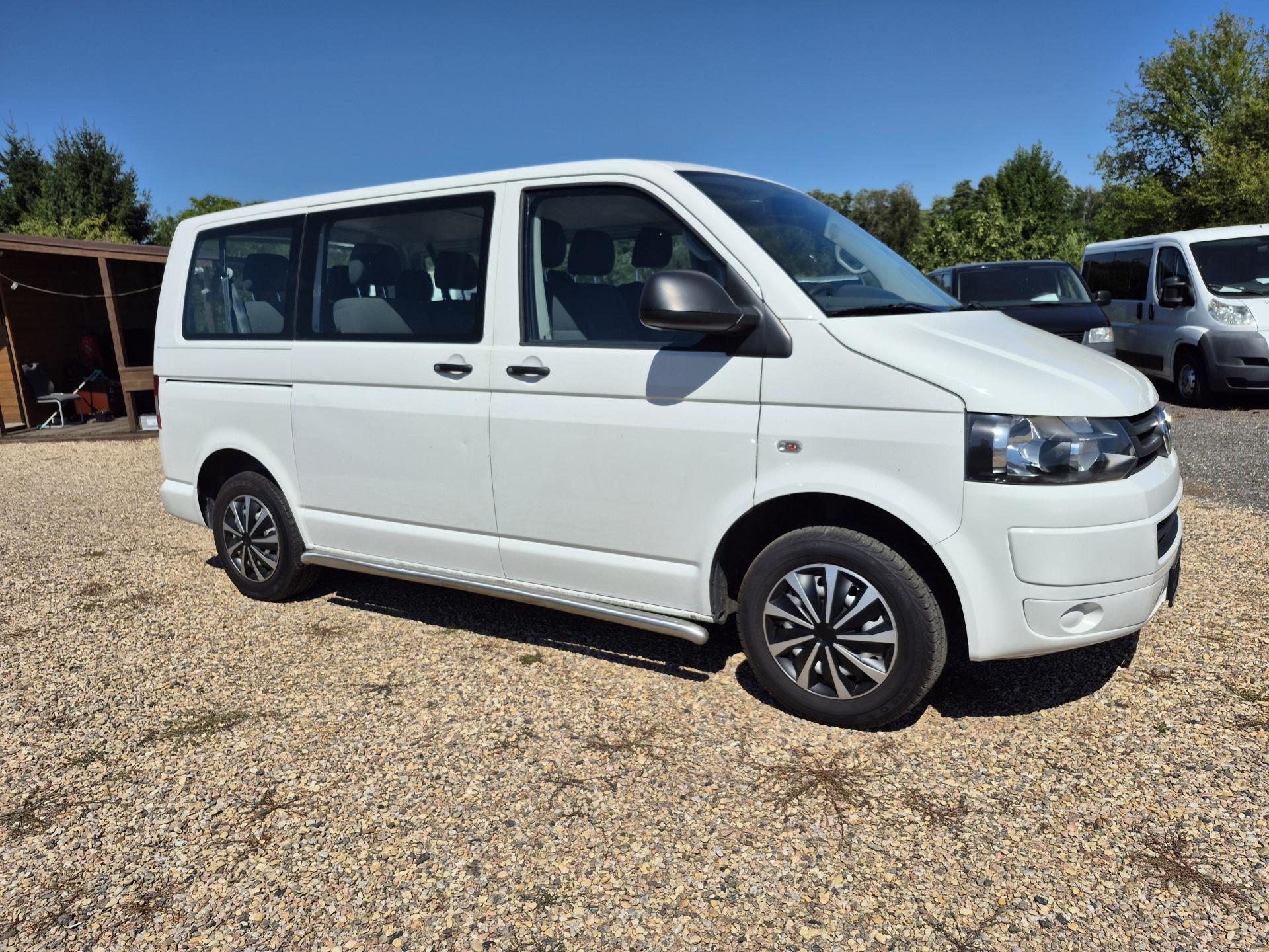 Volkswagen Transporter 2.0Tdi 9Míst