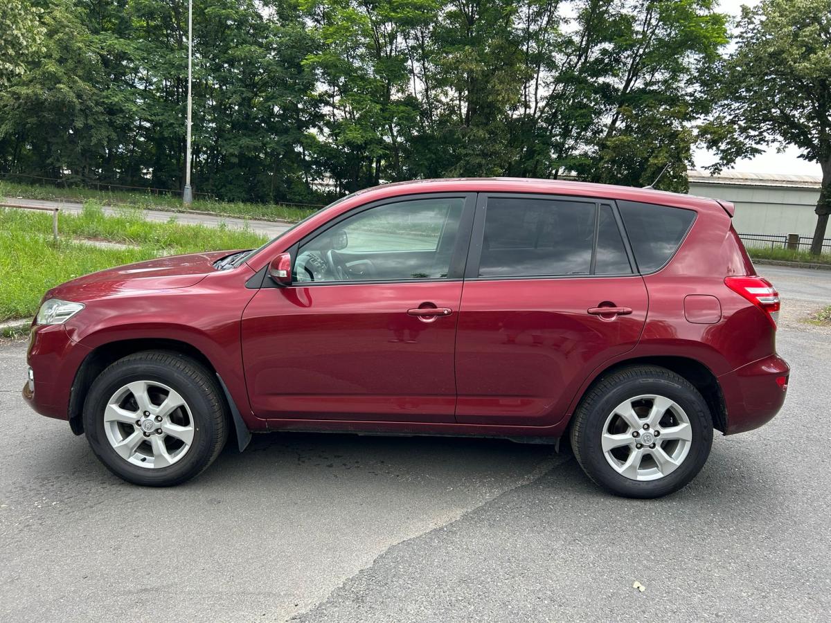 Toyota RAV4 4x4 Facelit servisní historie