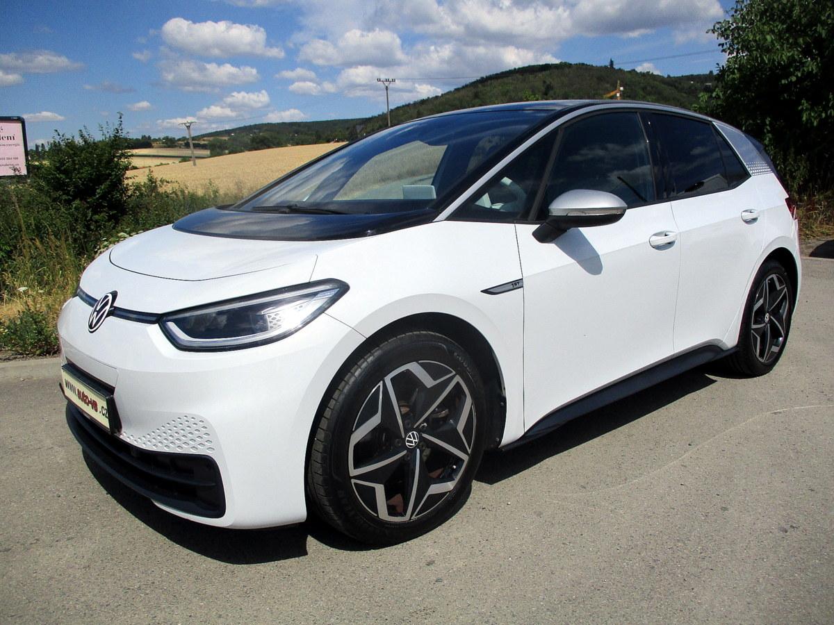 Volkswagen ID.3 PRO PERFOR 150kW (62kWh) 93TKM