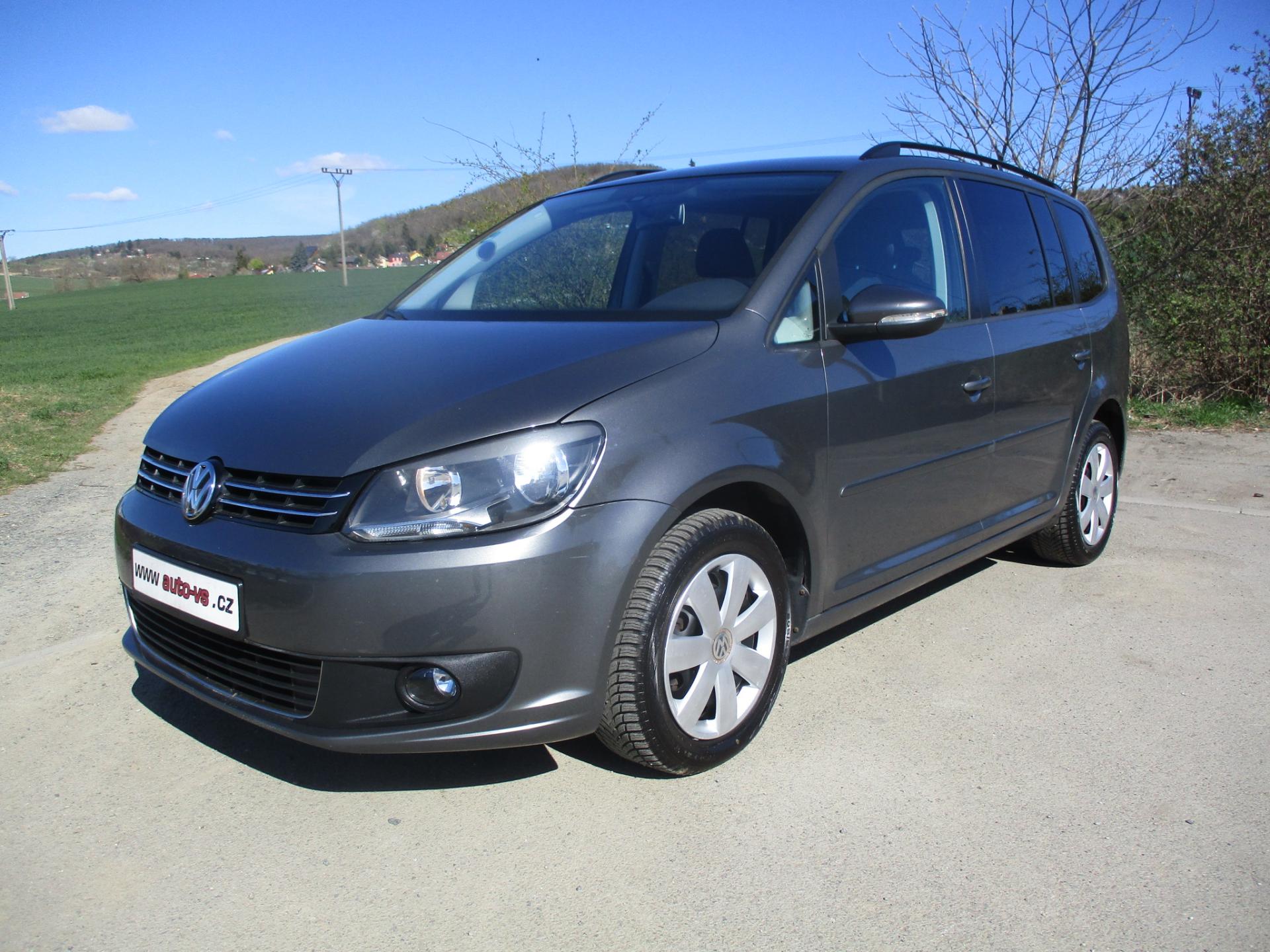 Volkswagen Touran 1,6 TDi CL BlueMotion*TAŽ.ZAŘ.