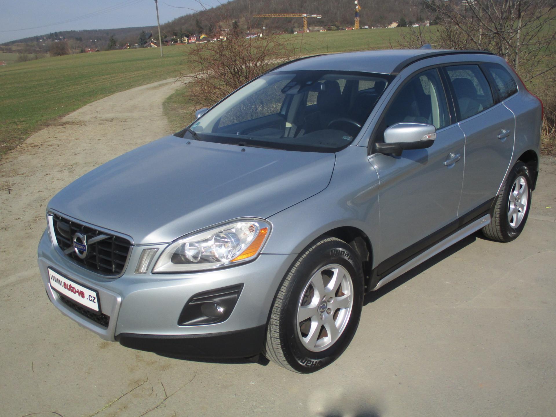 Volvo XC60 2.4 D5*136kW*AWD*197TKM*6MAN.P