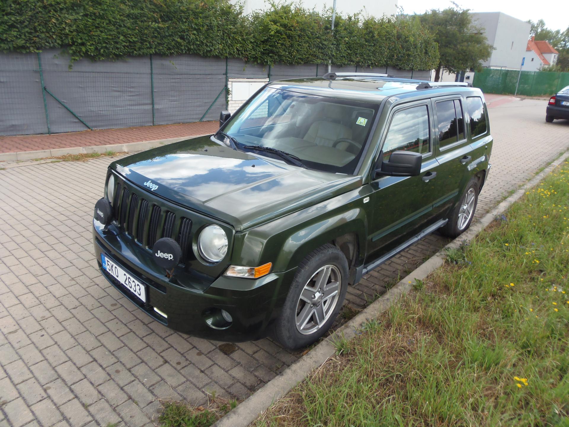 Jeep Patriot 2.4i LPG automat nová STK
