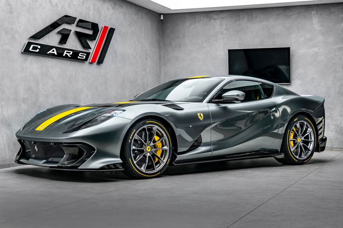 Ferrari 812