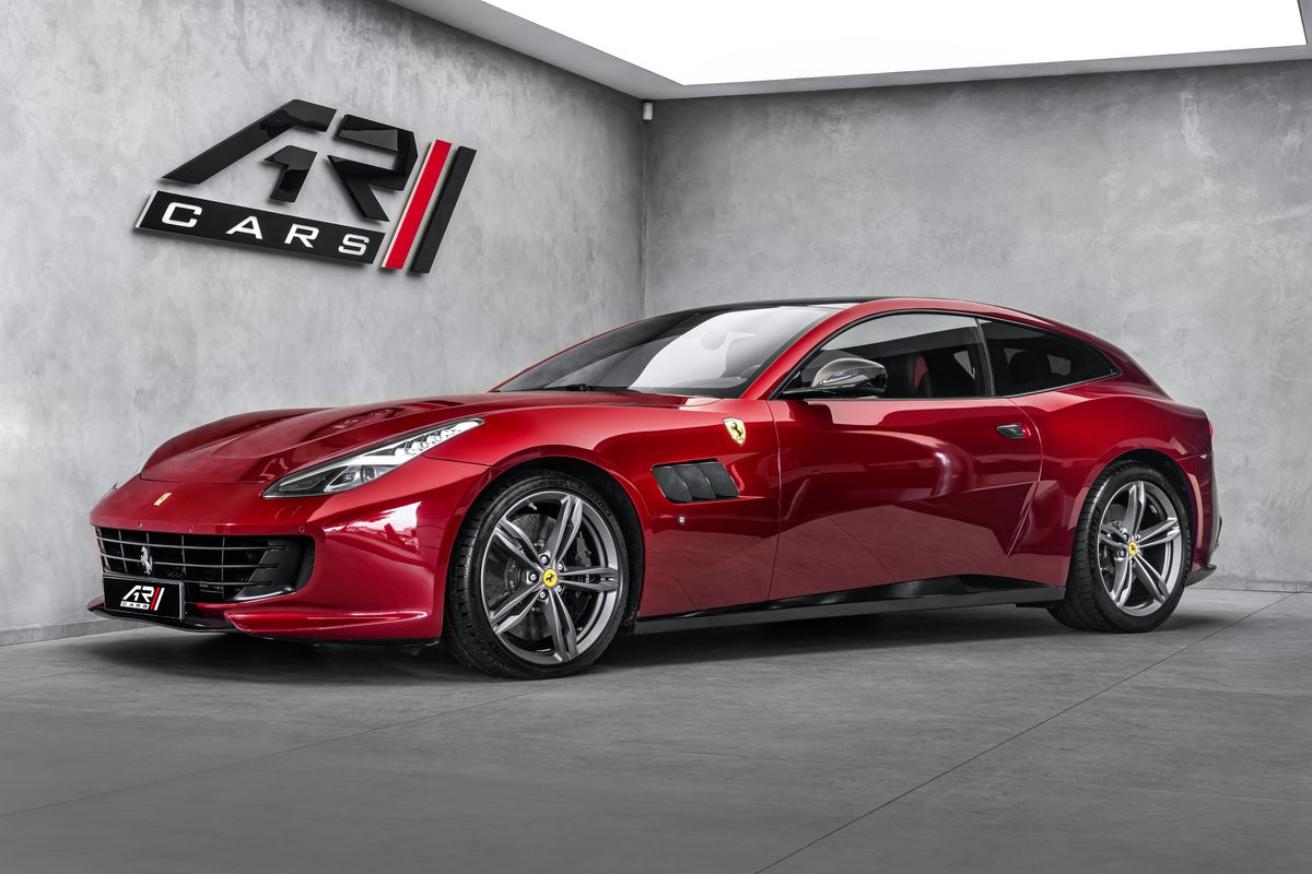 Ferrari GTC4 Lusso