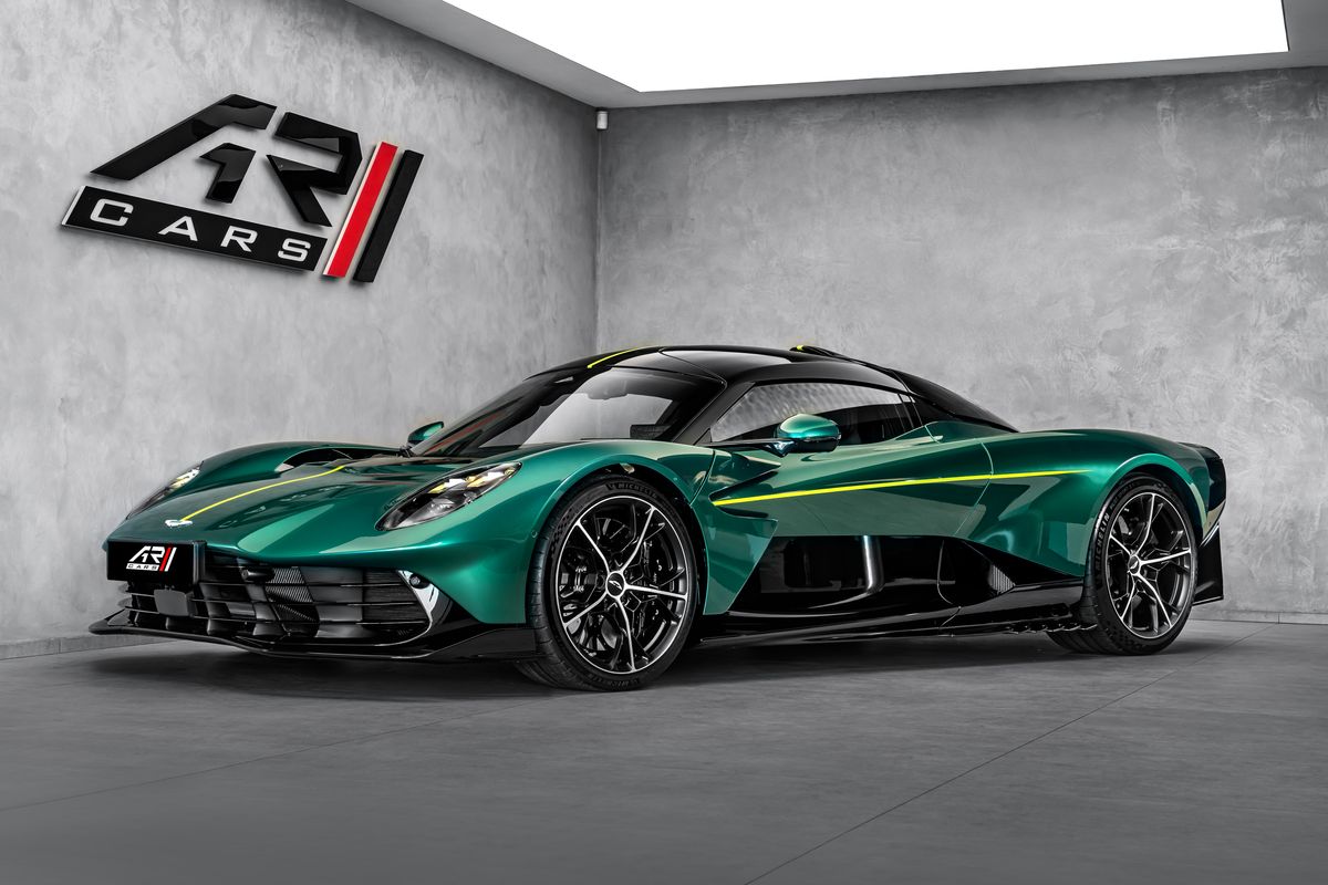 Aston Martin Valhalla