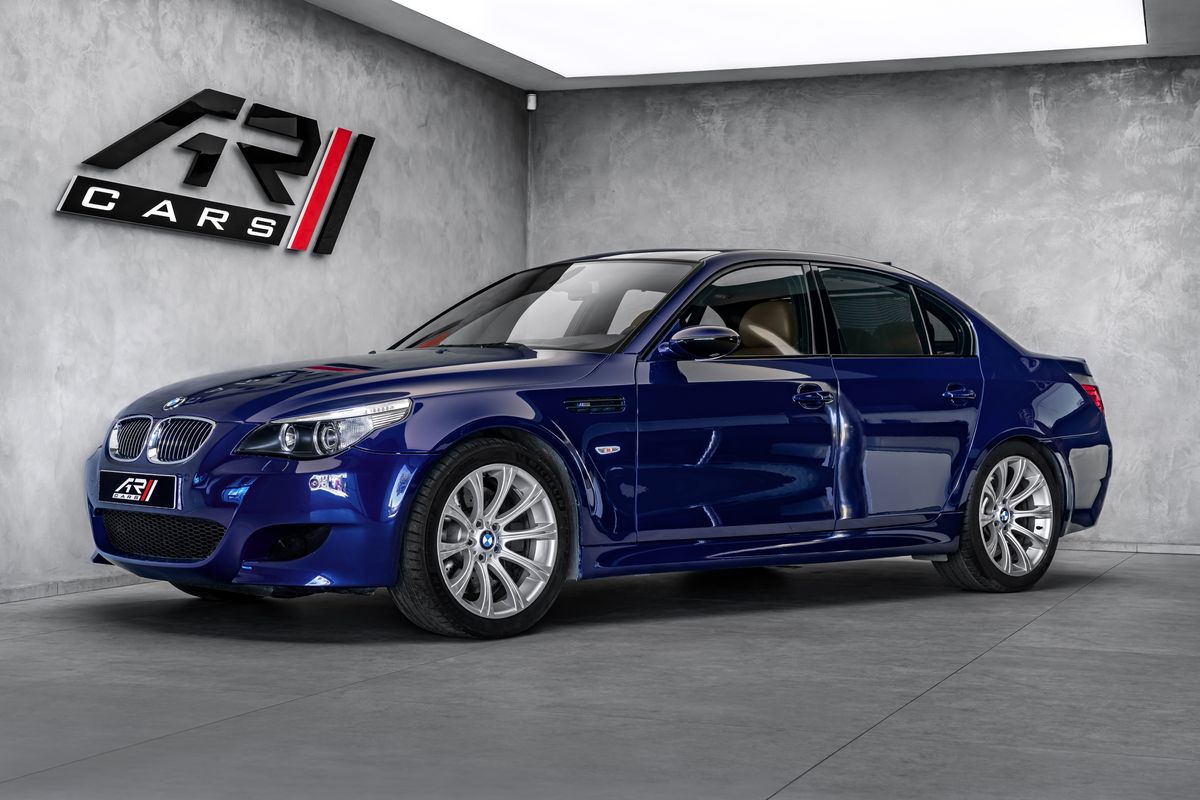 BMW M5 V10 5.0 manuál